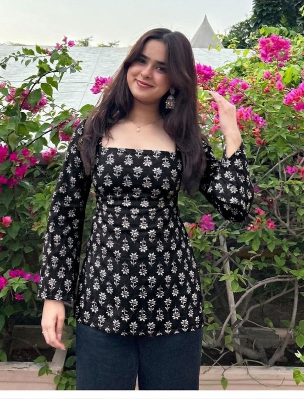 SCAM JOD Women Printed Straight Kurta(Black)