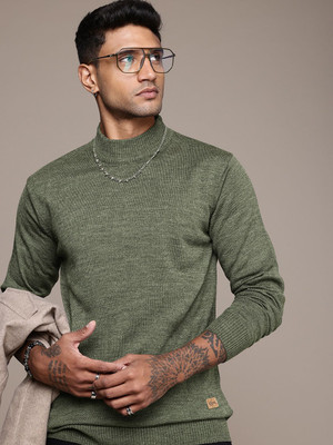 Roadster Solid Mandarin Neck Casual Men Green Sweater