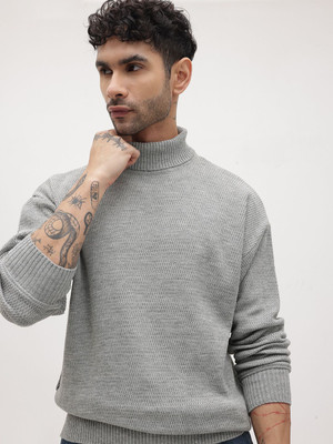 Roadster Solid Turtle Neck Casual Men Grey Sweater